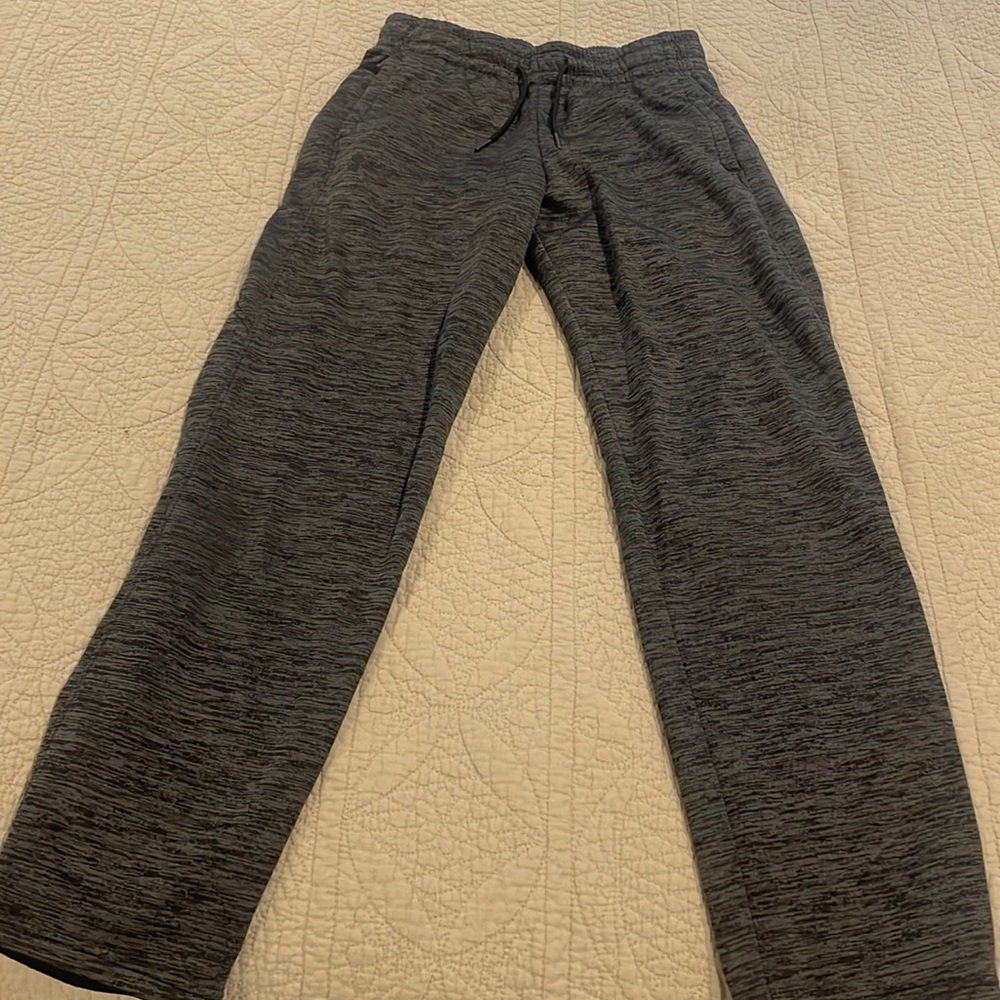 Under Armour yLG sweatpants